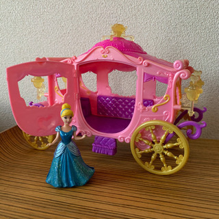 ディズニー　プリンセス　馬車　マジッククリップ　お姫様　