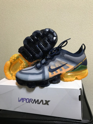 ナイキ NIKE AIR VAPORMAX