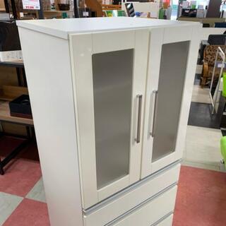 中古 店舗近郊送料格安 幅60cm ミドルタイプ 2枚扉キッチンボード 食器棚 ホワイト WH 一人暮らしや二人暮らしのキッチン収納として 幅59cm×奥54cm×高148cm 中古 店舗近郊送料格安 幅60cm ミドルタイプ 2枚扉キッチンボード 食器