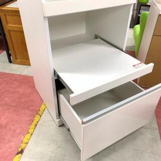 中古 店舗近郊送料格安 幅60cm ミドルタイプ 2枚扉キッチンボード 食器 