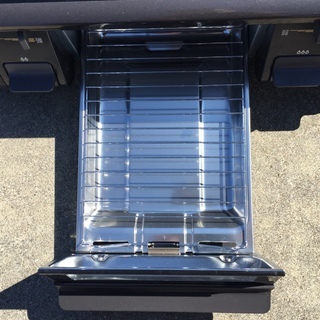 パロマガステーブル売りります。