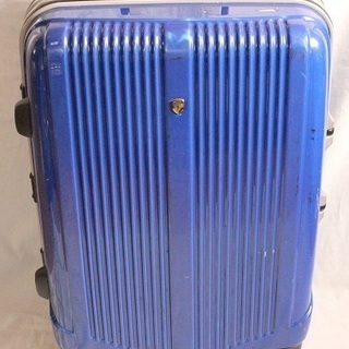 大型　青色　グリフィンランド　スーツケース　５泊６日程度