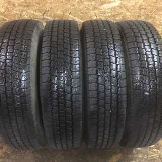 TOYO DELVEX M934 195/85R16 16インチ スタッドレス 4本 2018年製 トラックタイヤ　(VTB83) クレジットカード QR決済可能