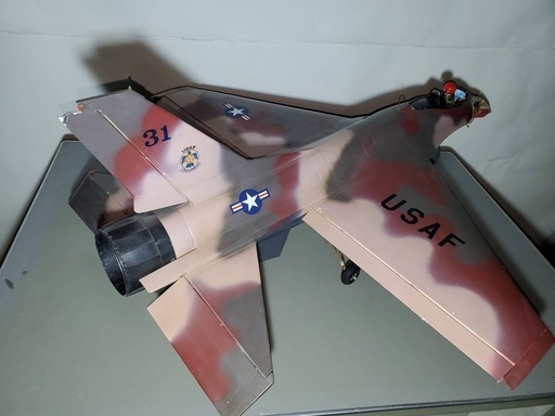 2 ジェット機 戦闘機 模型 飛行機 軍用機 長さ:111㎝