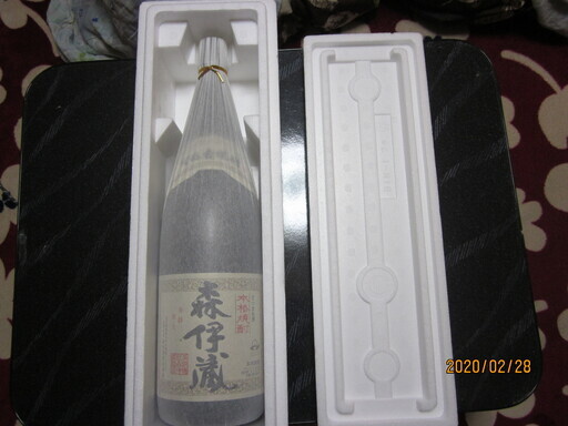 芋焼酎　森伊蔵(もりいぞう)１、８Ｌ