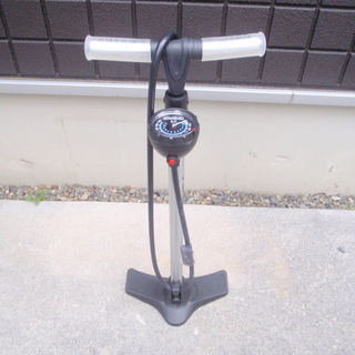 ジャイアント　エスケープ　ジュニア　２４インチ　GIANT ESCAPE JR 24 中古