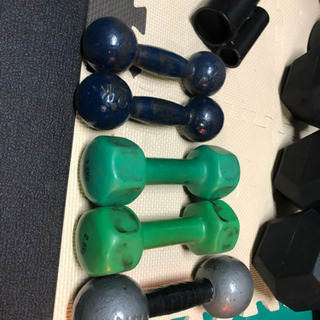 固定ダンベルセット　15kg10kg〜アジャスタブルダンベル5〜40