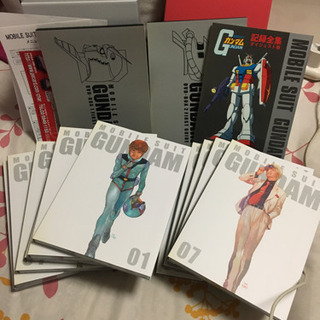 機動戦士ガンダム DVD-BOX 1、2〈初回限定生産・6枚組、...