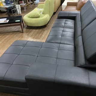 革製カウチソファー！ネット価格20万円ガチ！週末特価39800円でいきます！完品ほぼ新品！取り置きはしません。来て無かったらすいません！