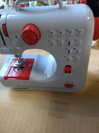 交渉中動作確認済み　ミシン　足踏みスイッチあり