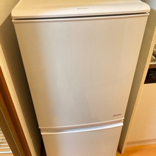 シャープ 冷蔵庫 2ドア 137L SJ-C14C 2017年製