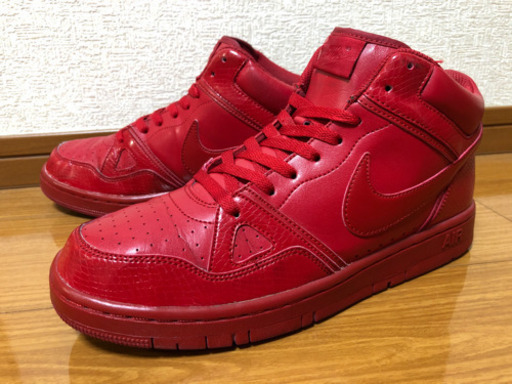 NIKE COURT FORCE 赤