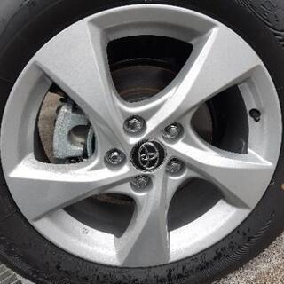 CHR 215/60-17 4本　ホイル付