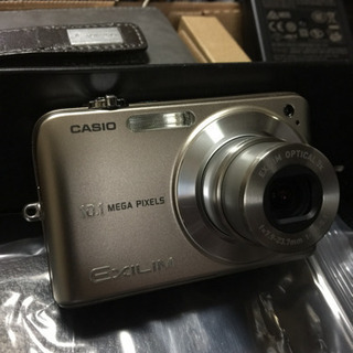 カシオ 液晶デジタルカメラEXILIM EX–Z1050 