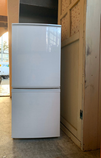 美品！　シャープ製冷蔵庫　2017製　137ℓ