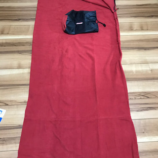 スノーピークとコールマンのシュラフ