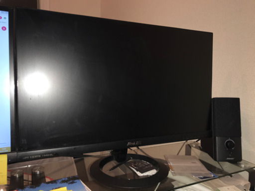 ASUS製ディスプレイVX239H