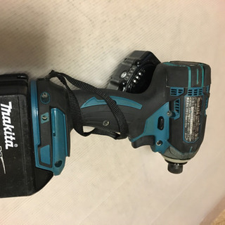 早い者勝ち❗️❗️マキタmakitaインパクトドライバー18v TD149D