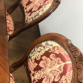 イタリア製　ダイニングテーブル(50%割引き)