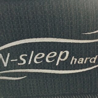 18000円 美品ニトリ Nsleep Hard ダブルマットレス 傷汚れなし