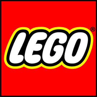 LEGOの仕分け、組み立ての画像
