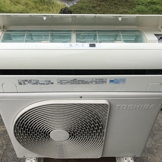 富士通 ルームエアコン おもに6畳用 2018年製 AS-A228H。清掃 