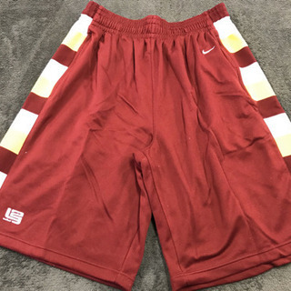 レブロン ジェームズ ナイキ Nike ショートパンツ バスパン アイ リサイクル 梅林のパンツ メンズ の中古 古着あげます 譲ります ジモティーで不用品の処分