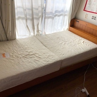 組み立て簡単シングルベッド(マットレス付)