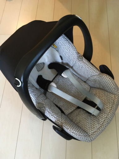 マキシコシ ペブル ベビーシート チャイルドシート MAXI-COSI pebble 専用カバー付き