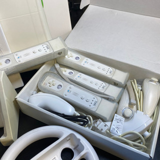 Wii 本体 WiiFit フィットボード コントローラーx4 ...