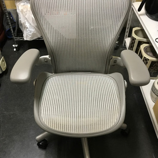 ハーマンミラー アーロンチェアー 中古品