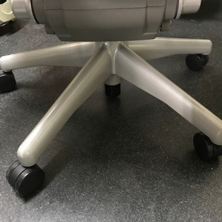 ハーマンミラー アーロンチェアー 中古品