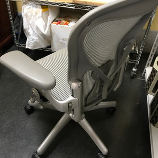 ハーマンミラー アーロンチェアー 中古品