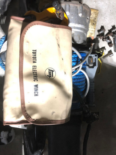 ランクル　ウインチ　トヨタ純正