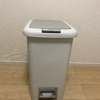 【譲】ゴミ箱 30リットル 新品