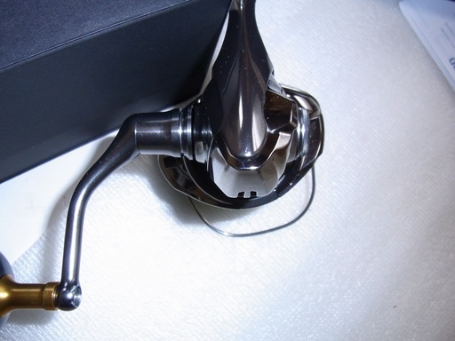 SHIMANO・18ステラ4000（ノーマルギア）・極上品です。