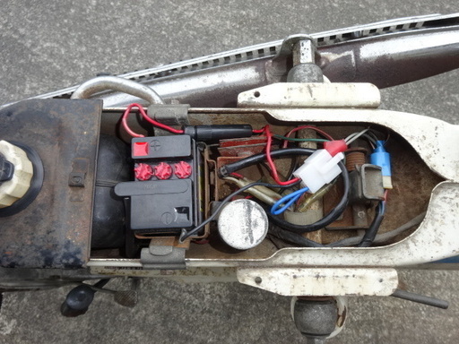 交換可　ホンダ DAX50 ST-50　ノーマル 13,927㎞ くるくるハンドル 6桁　６V　ホンダオリジナルキー 交換可 ホンダ DAX50 ST-50 ノーマル 13,927㎞ くるくるハンドル 6桁