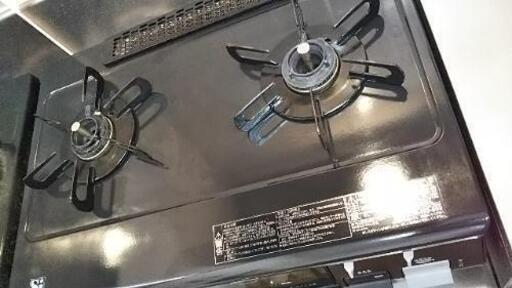 【取引中です】ガスコンロ Paloma IC-80BE7-Rフラットトップ