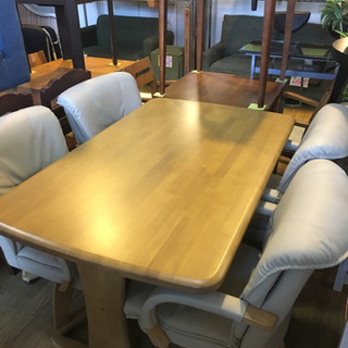 4/14 値下げ! 大川家具 ダイニング5点セット 回転チェア ラバーウッド 天然木 美品