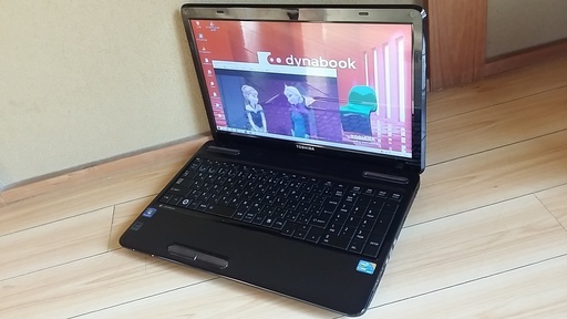 【美品】Windows10 i3 東芝ノートパソコン USBマウスプレゼント中 (15.6型 i3-350M)