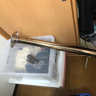 定価30500円の中間マフラーです