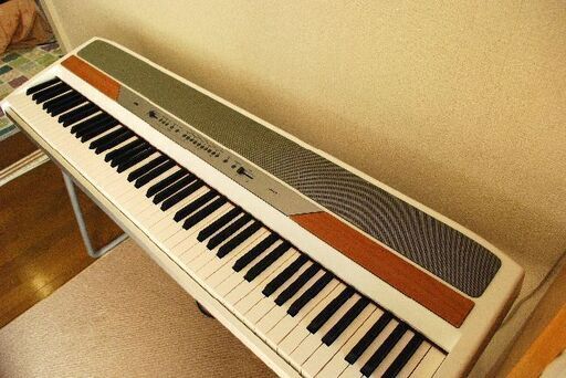 (配達OK!)KORG 電子ピアノSP250WS 中古 完動美品