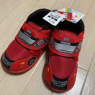 【タグ付き新品未使用】トミカの靴☆16cm