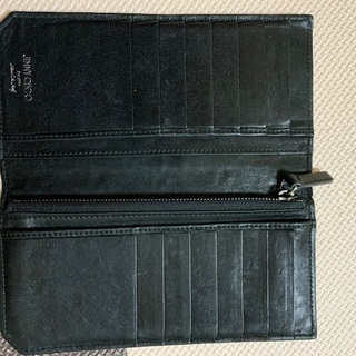 ジミーチュウ　長財布