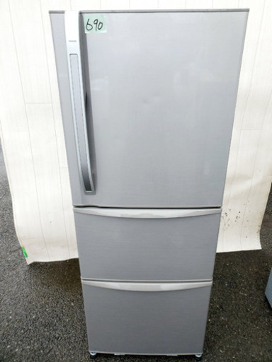 大型入荷‼️690番 TOSHIBA✨ ノンフロン冷凍冷蔵庫❄️  GR-34ZV(N)‼️