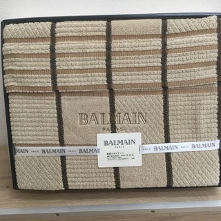 BALMAIN  麻混タオルケット