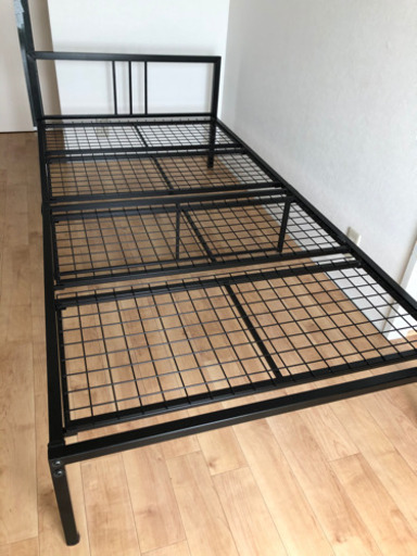 ※受け取り予定の方決まりました※【ニトリ】シングルパイプベッド　クアトロF　ブラック