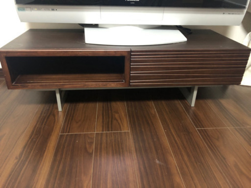 テレビボード
