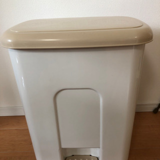 【取引決定】45Lペダル式ゴミ箱