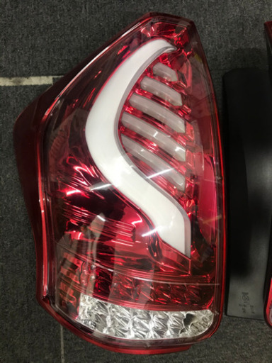 プリウス テールランプ 値下げ 30プリウス クリスタルアイ